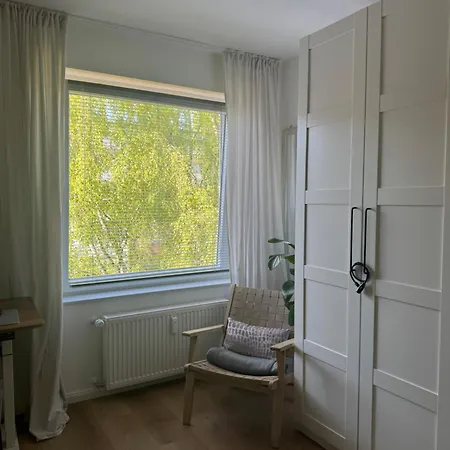 10 Minuten Entfernt - Stilvolle Mit Direkter Messeanbindung Apartamento