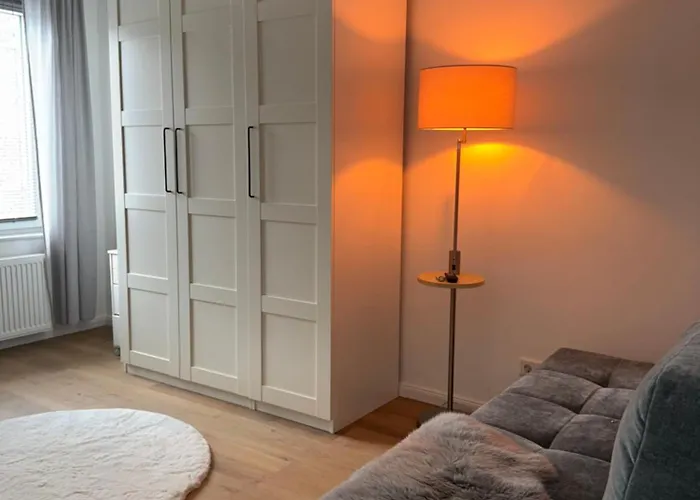 10 Minuten Entfernt - Stilvolle Mit Direkter Messeanbindung * Hannover